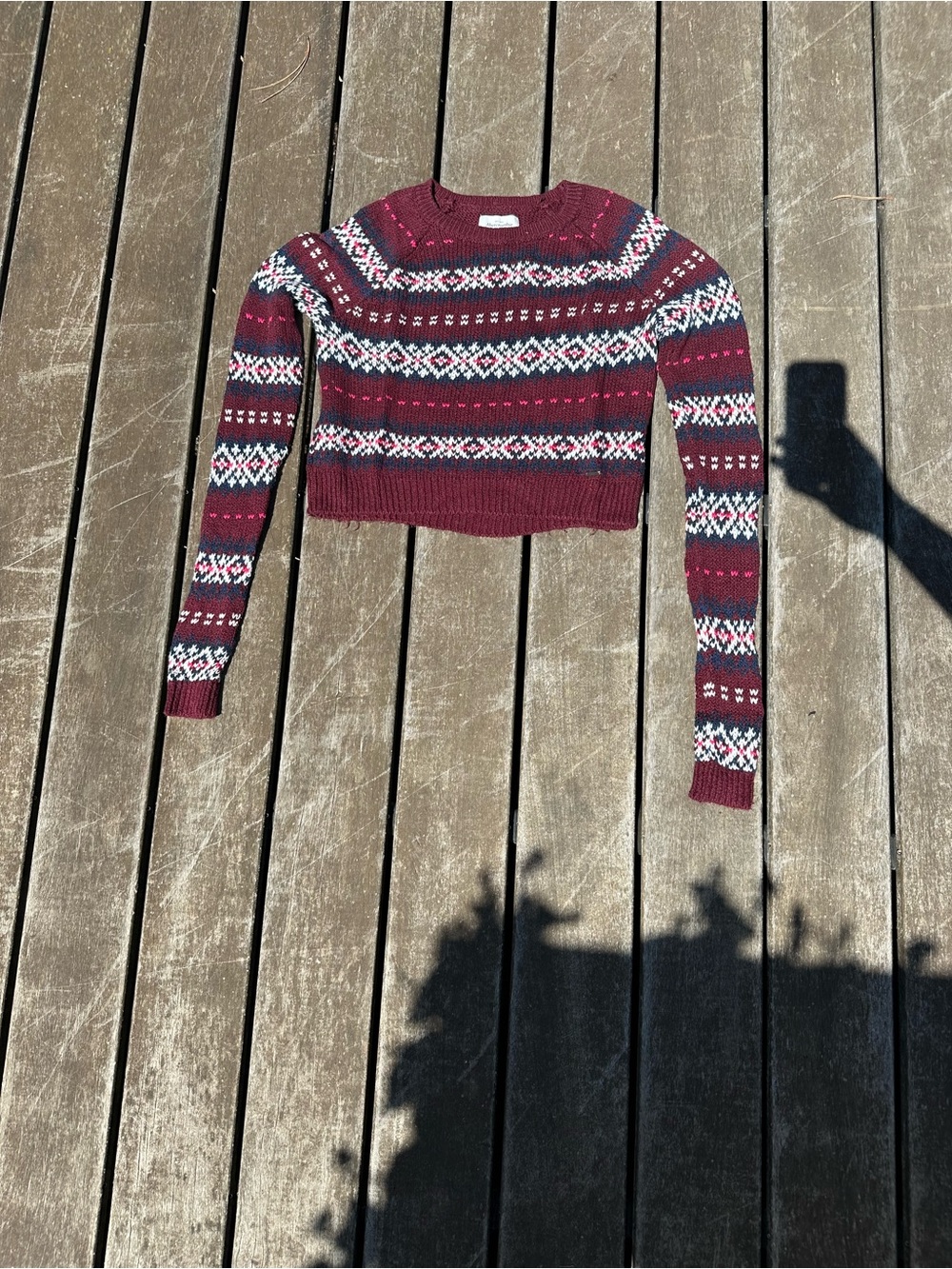 Abercrombie & Fitch Burgundy Knit Sweater